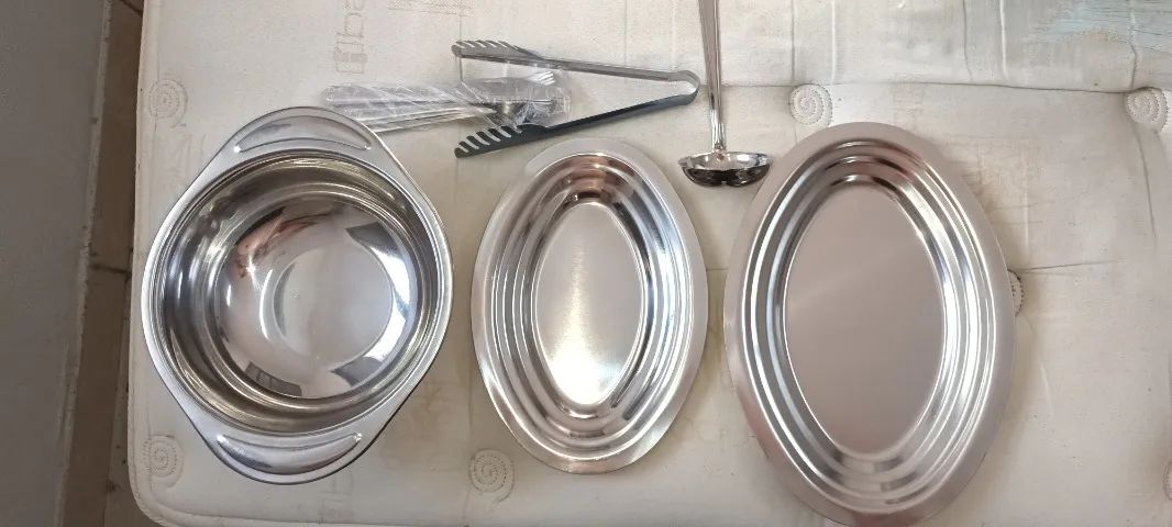 Conjunto Tigela e Saladeira de inox. 14 Peças. - Foto 2