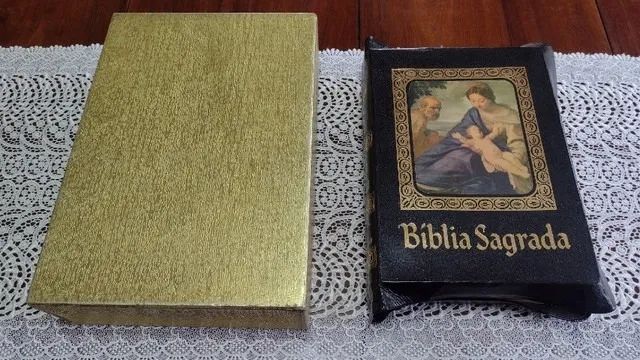 Bíblia Antiga Edição Barsa 1966 com caixa original