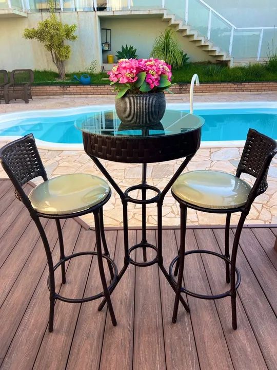 Conjunto de bistrô + 2 banquetas novas 1190 - Foto 2