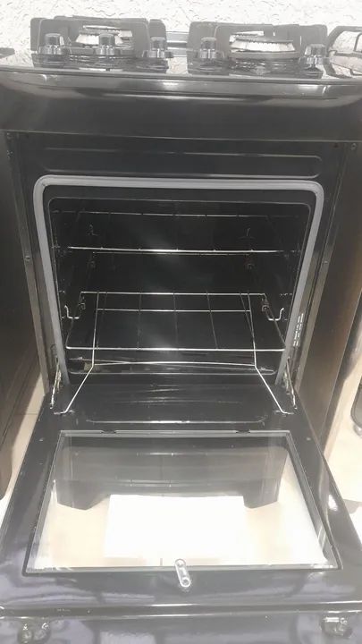Fogão Electrolux 4 boca mesa de vidro acend.automático preto bivolt<br>  - Foto 3