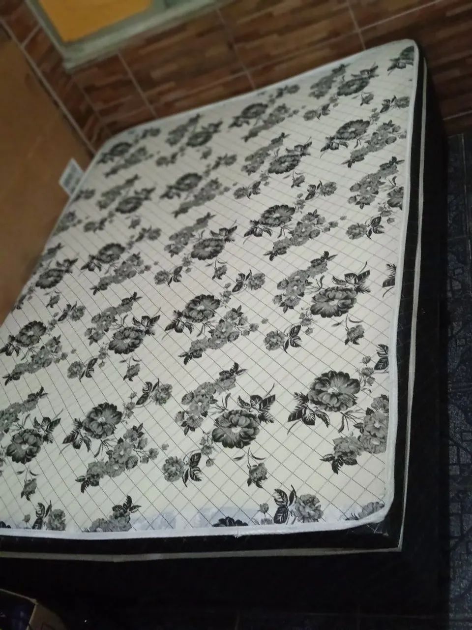 Cama Box/Colchão/Sofá/aparador 