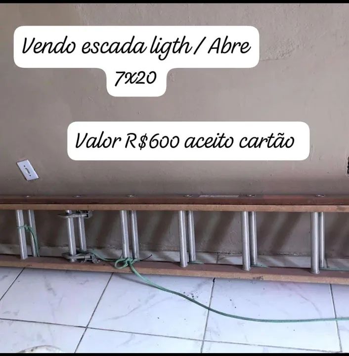 Escada de Alumínio 7x20 - R$600