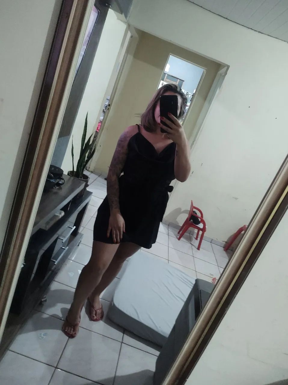 Vestido Preto Elegante - Foto 5