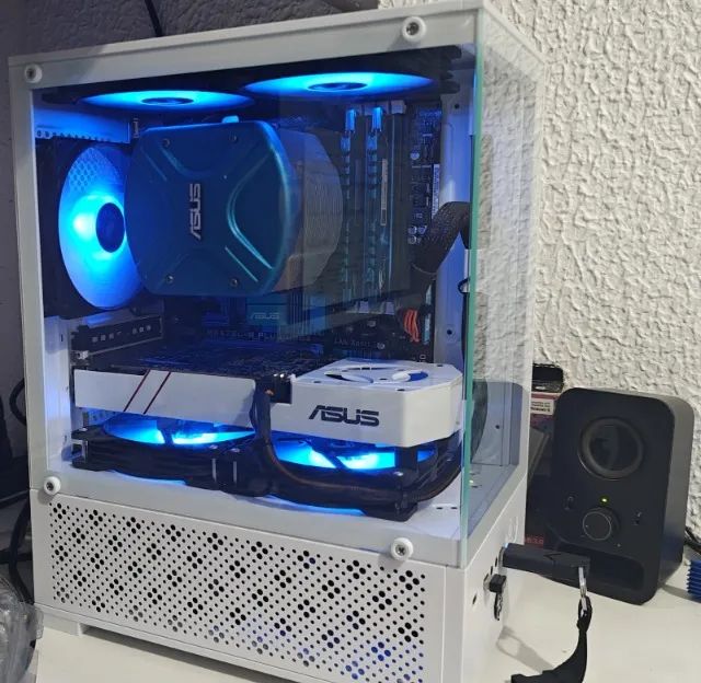 PC Gamer64842074321539120