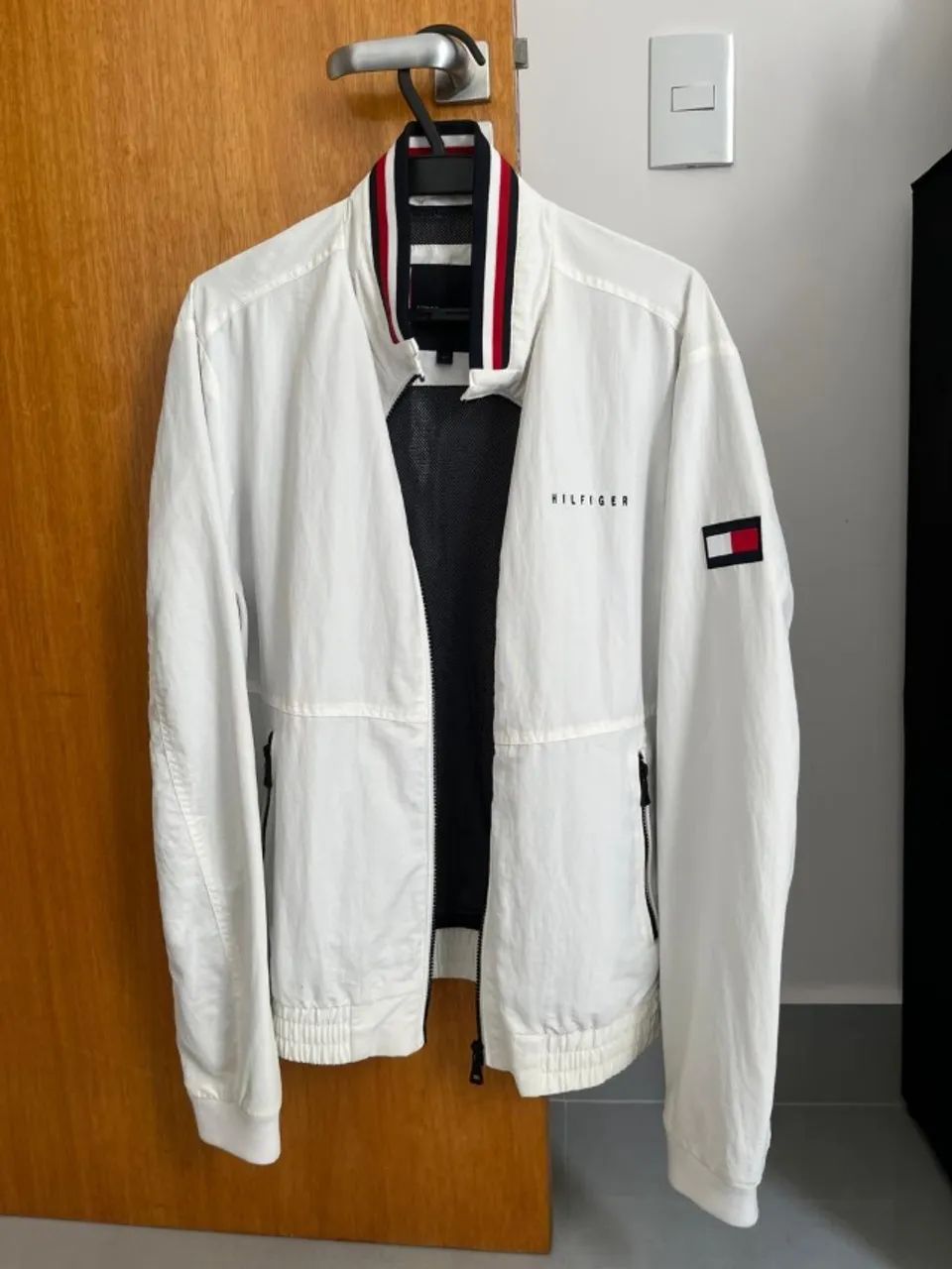 Jaqueta Tommy Hilfiger Impermeável - Foto 3