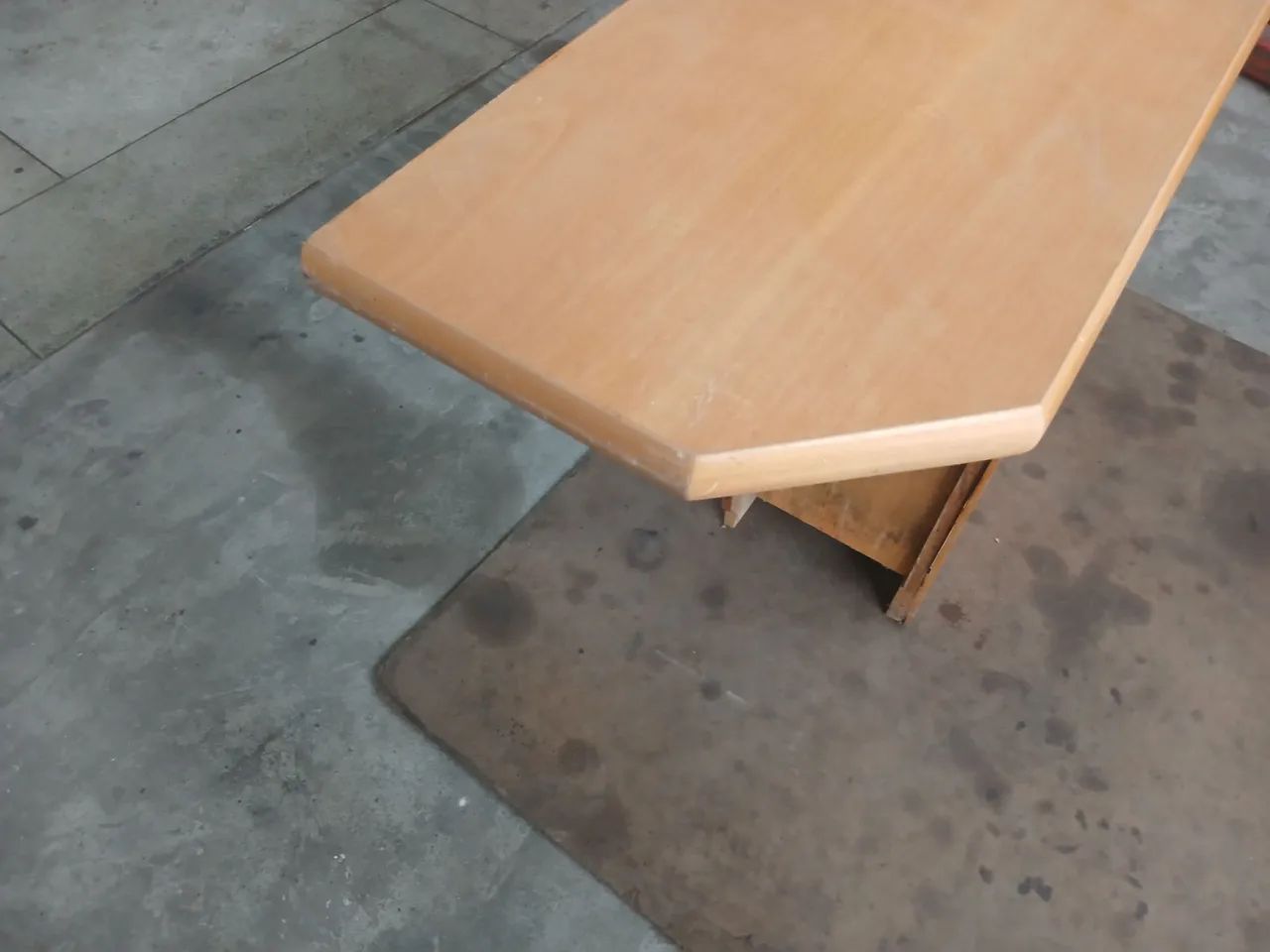 SIDEBOARD AND CORNER SHELF65082647160833122