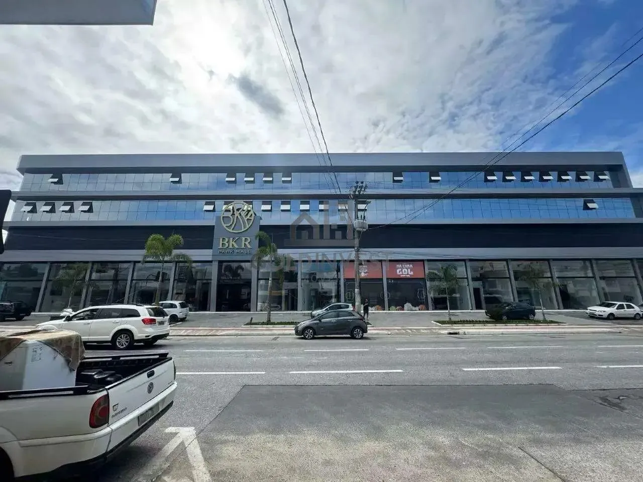 Sala comercial no BKR Park Mall disponível para locação!!!