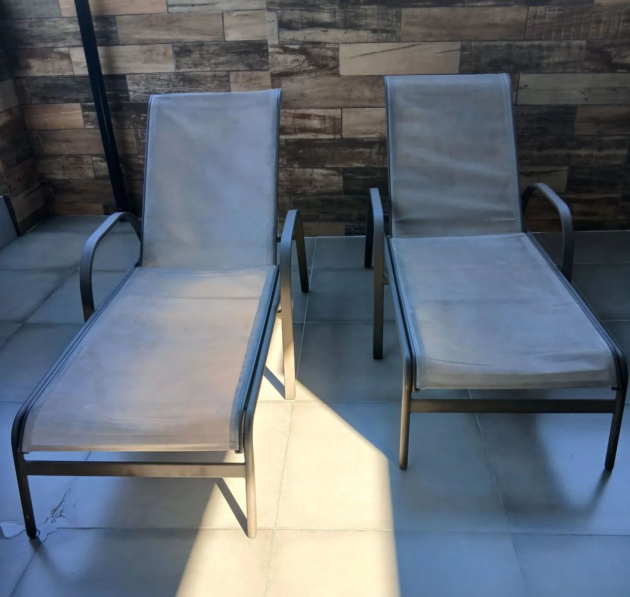2 Pool/Garden Lounge Chairs65580474454915120