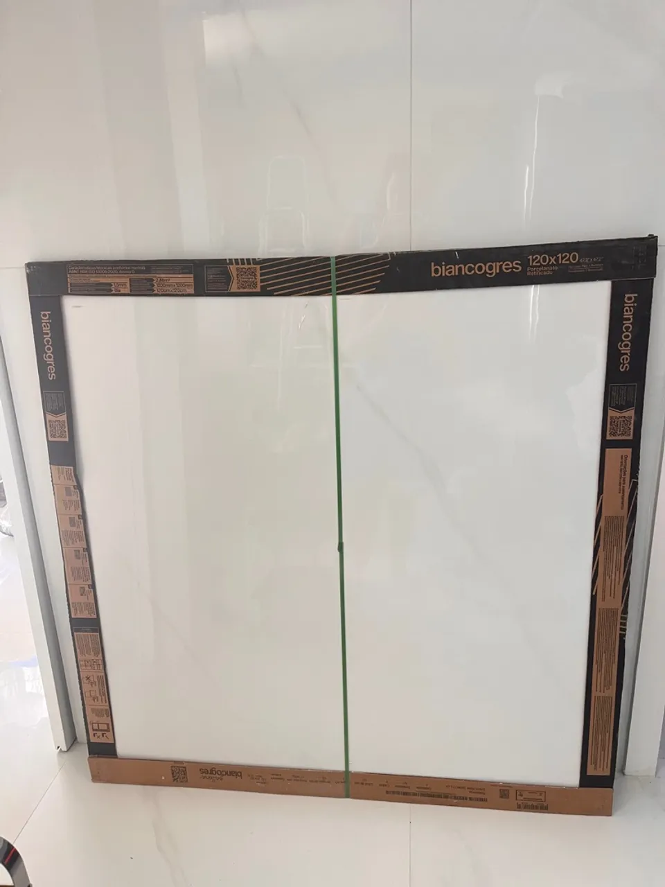 Porcelanato Bianco 120x120cm - Novo!