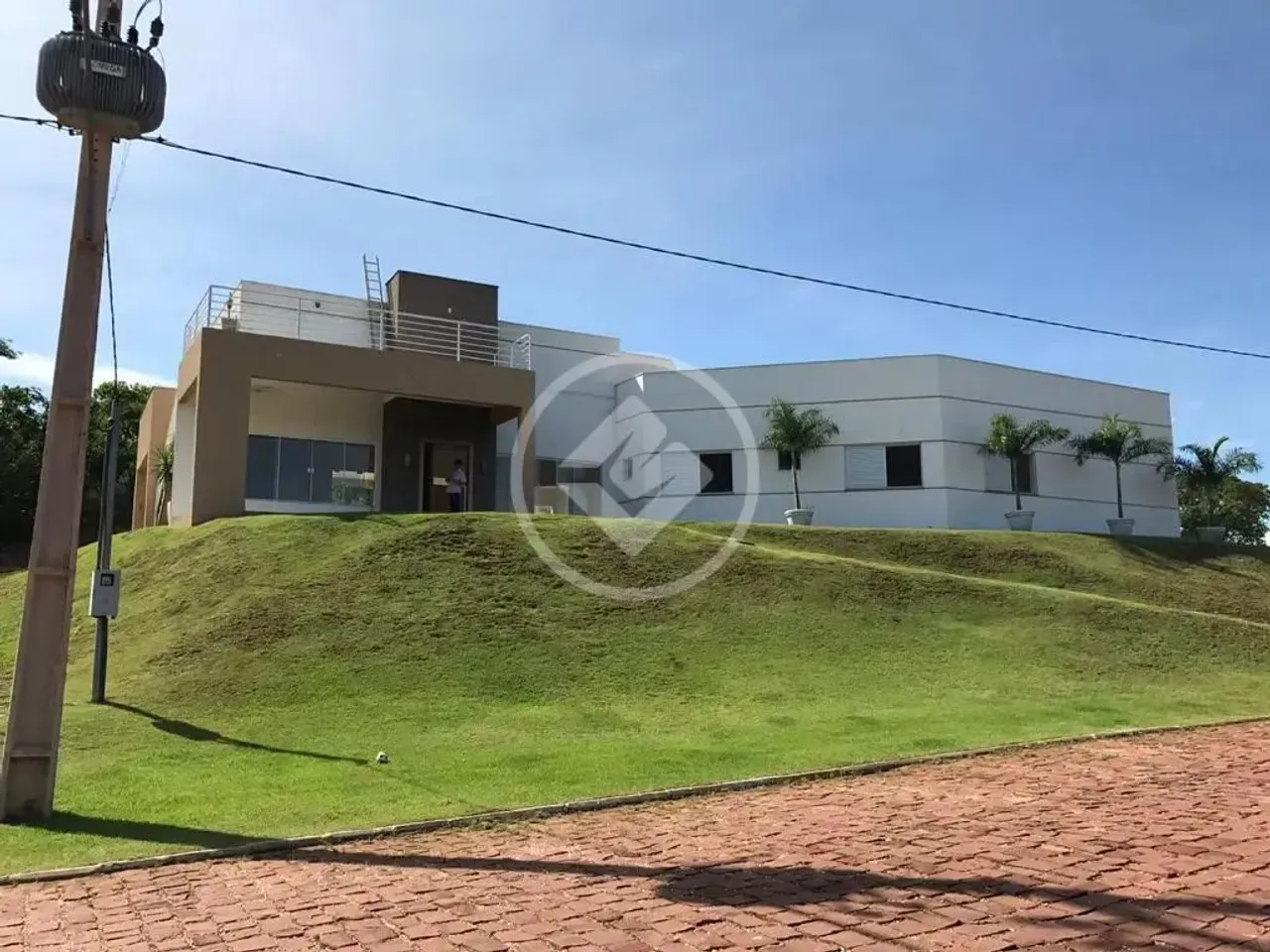 CASA TERREA 5 QUARTOS SENDO 1 SUÍTE MASTER - 1.125M² AREA TOTAL - TERRA SELVAGEM GOLF CLUB