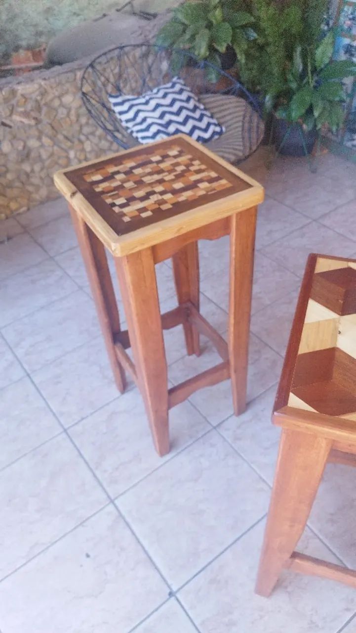  Banqueta em Madeira