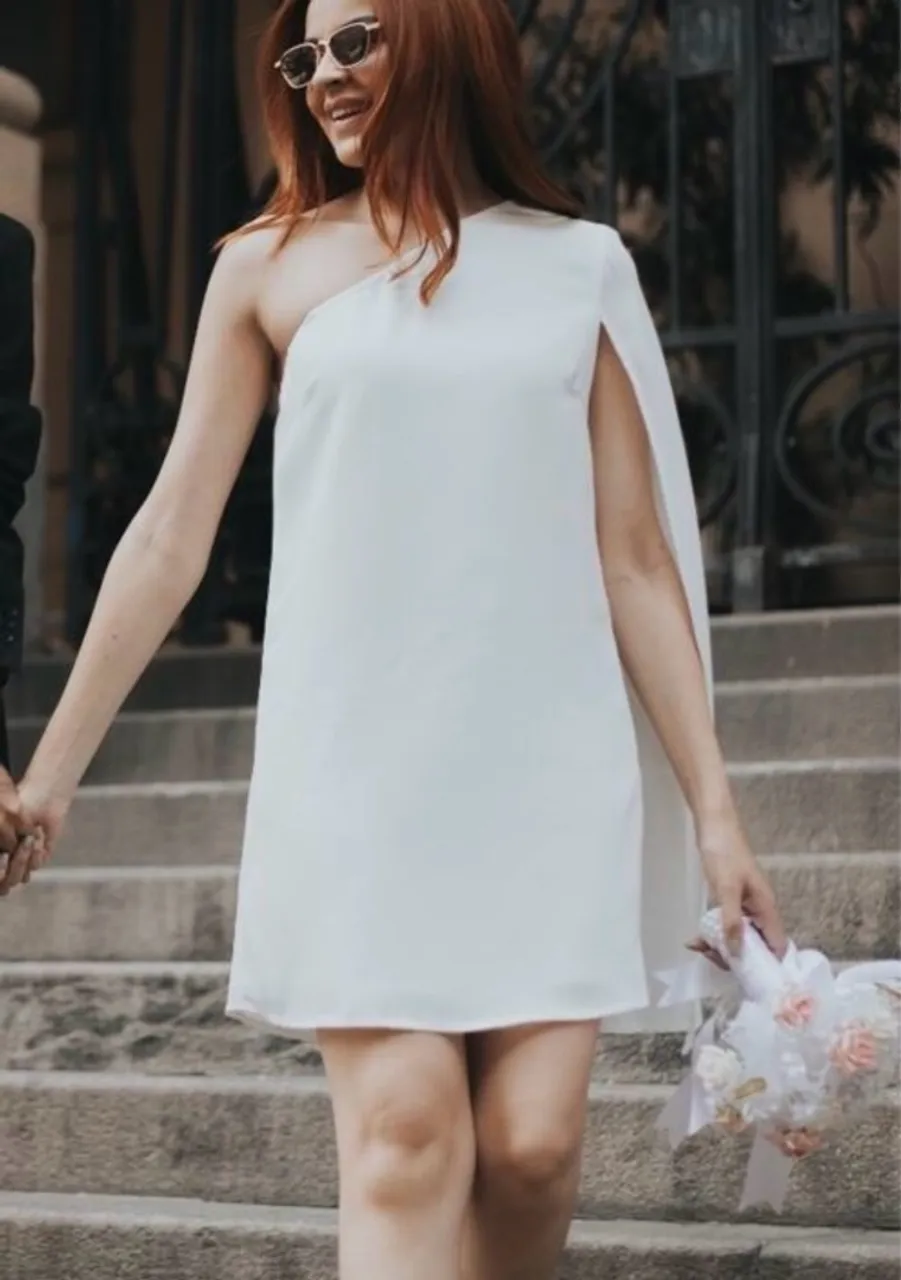 Vestido branco elegante