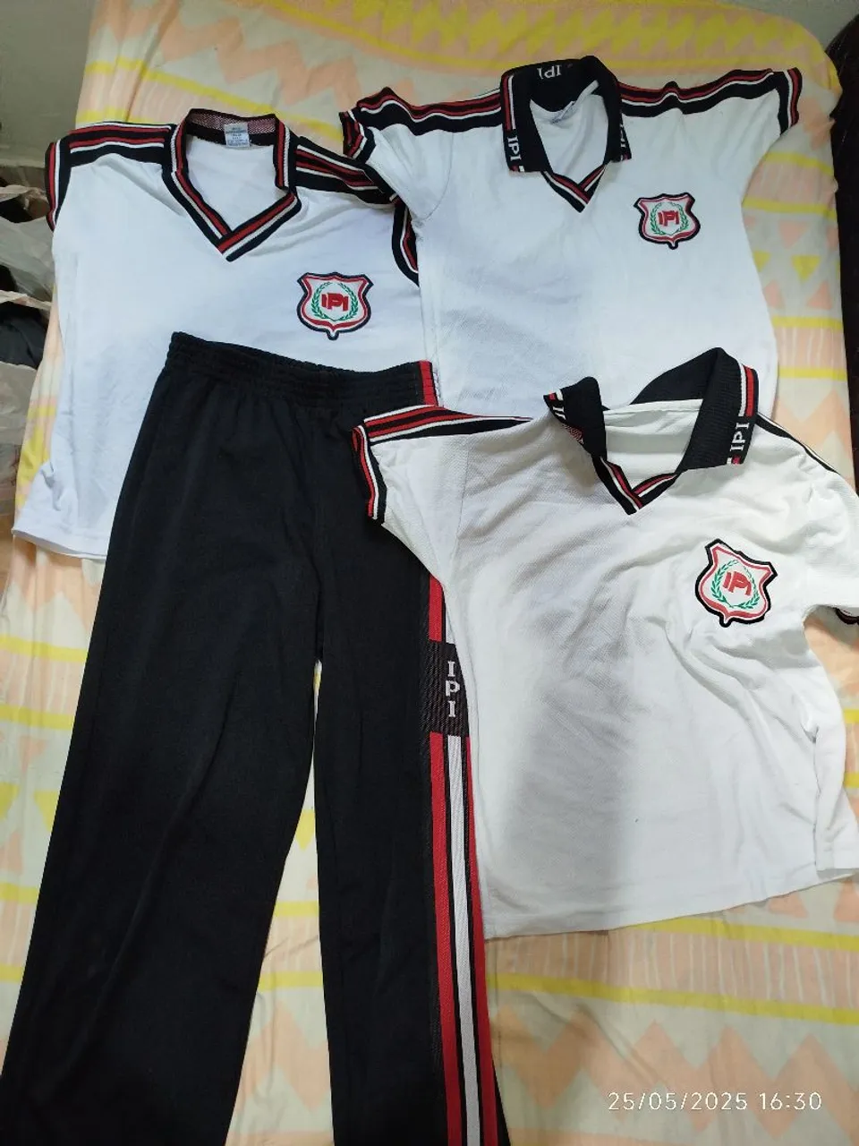 Uniformes escolares IPI