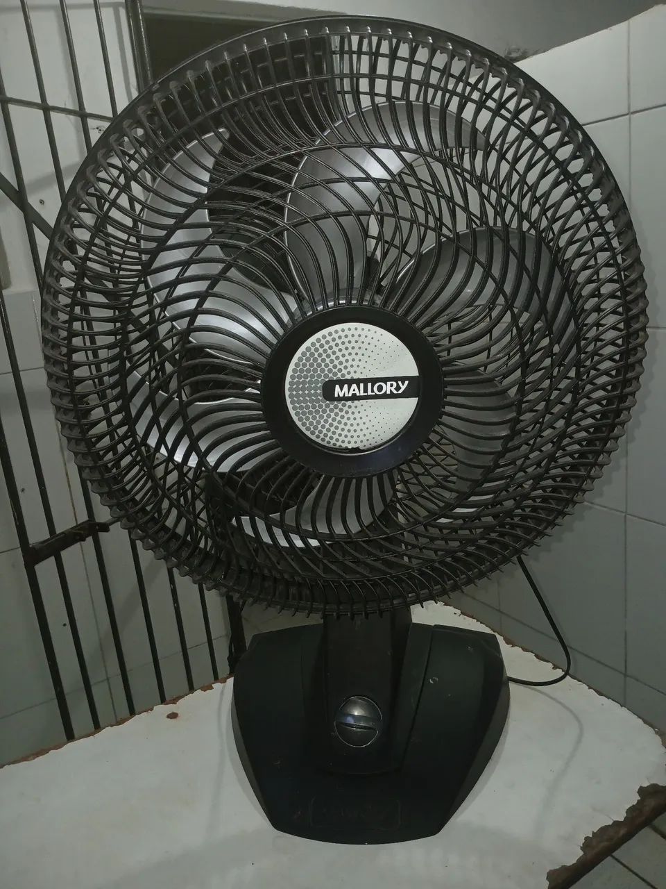 Ventilador de Mesa Arno - Foto 2