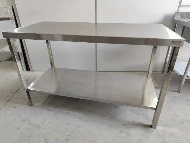 Bancada Inox 1,10m Robusta - Estrutura reforçada