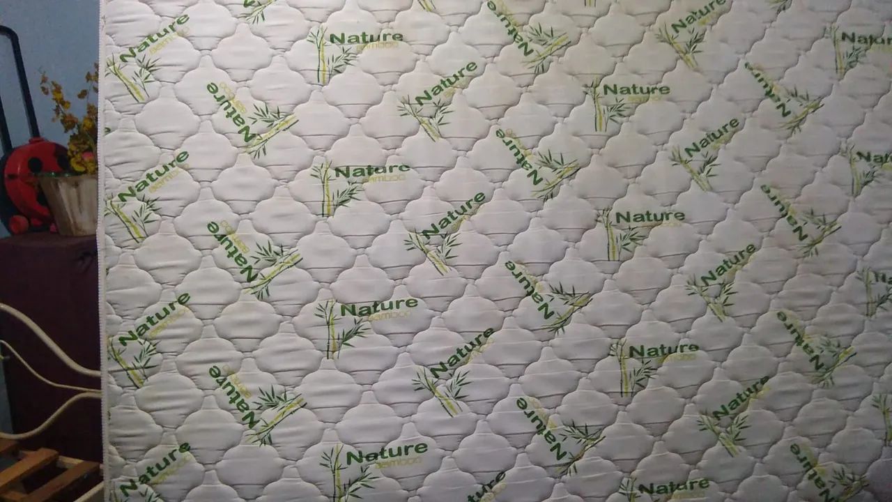 Colchão de casal Nature semi novo  - Foto 4