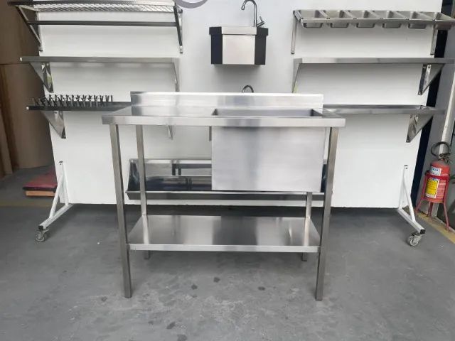 Bancada com prateleira e cuba grande - fabricada em inox - Foto 4