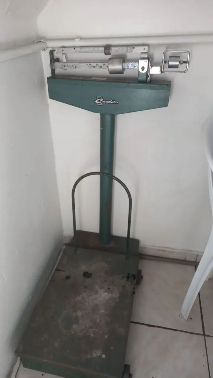 Balança de peso antiga - Foto 2