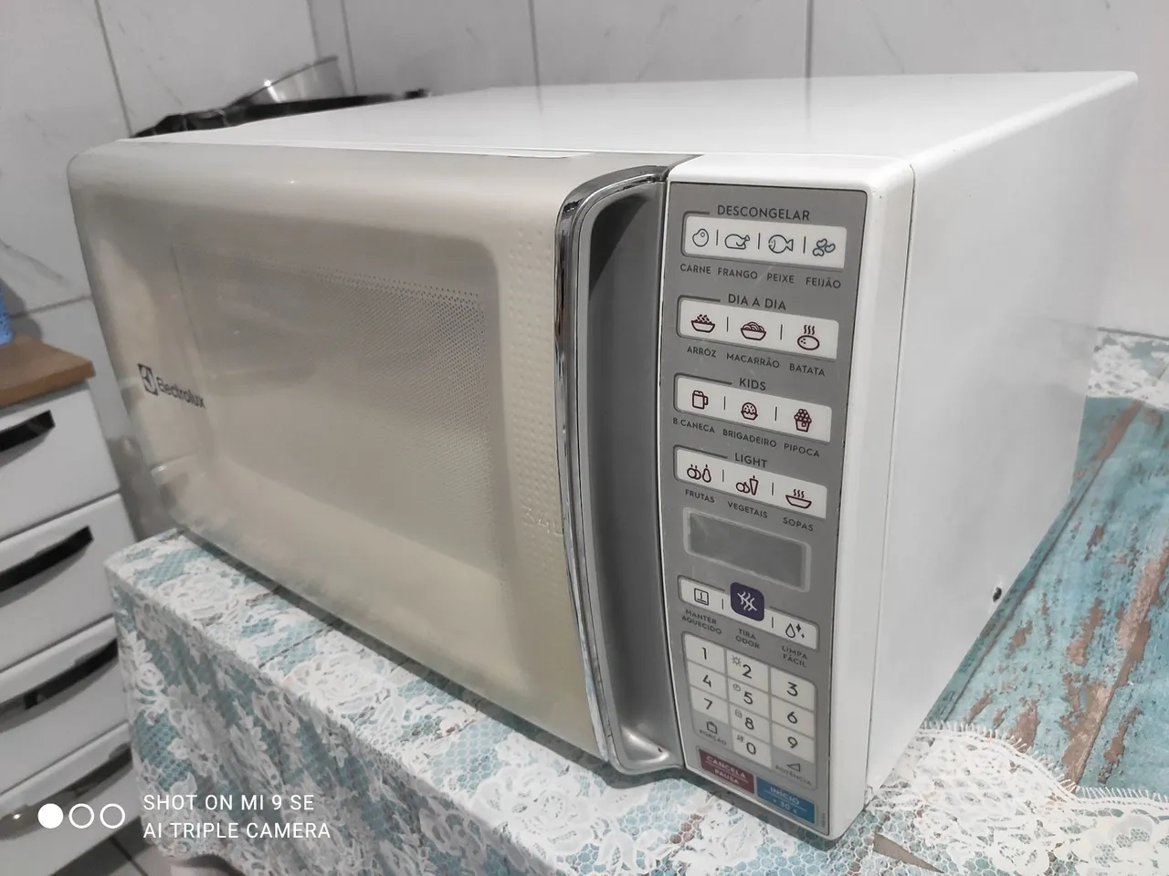 Micro-ondas Electrolux - 34 litros