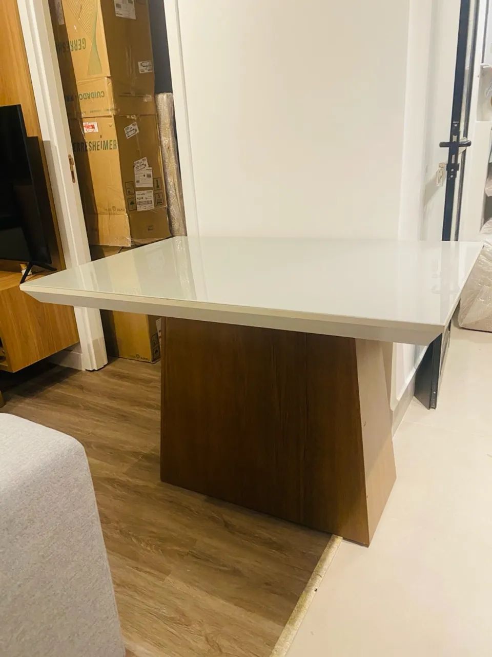 Mesa e 4 cadeiras - Foto 4