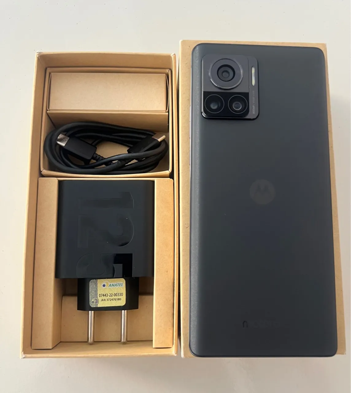 Motorola EDGE 30 Ultra