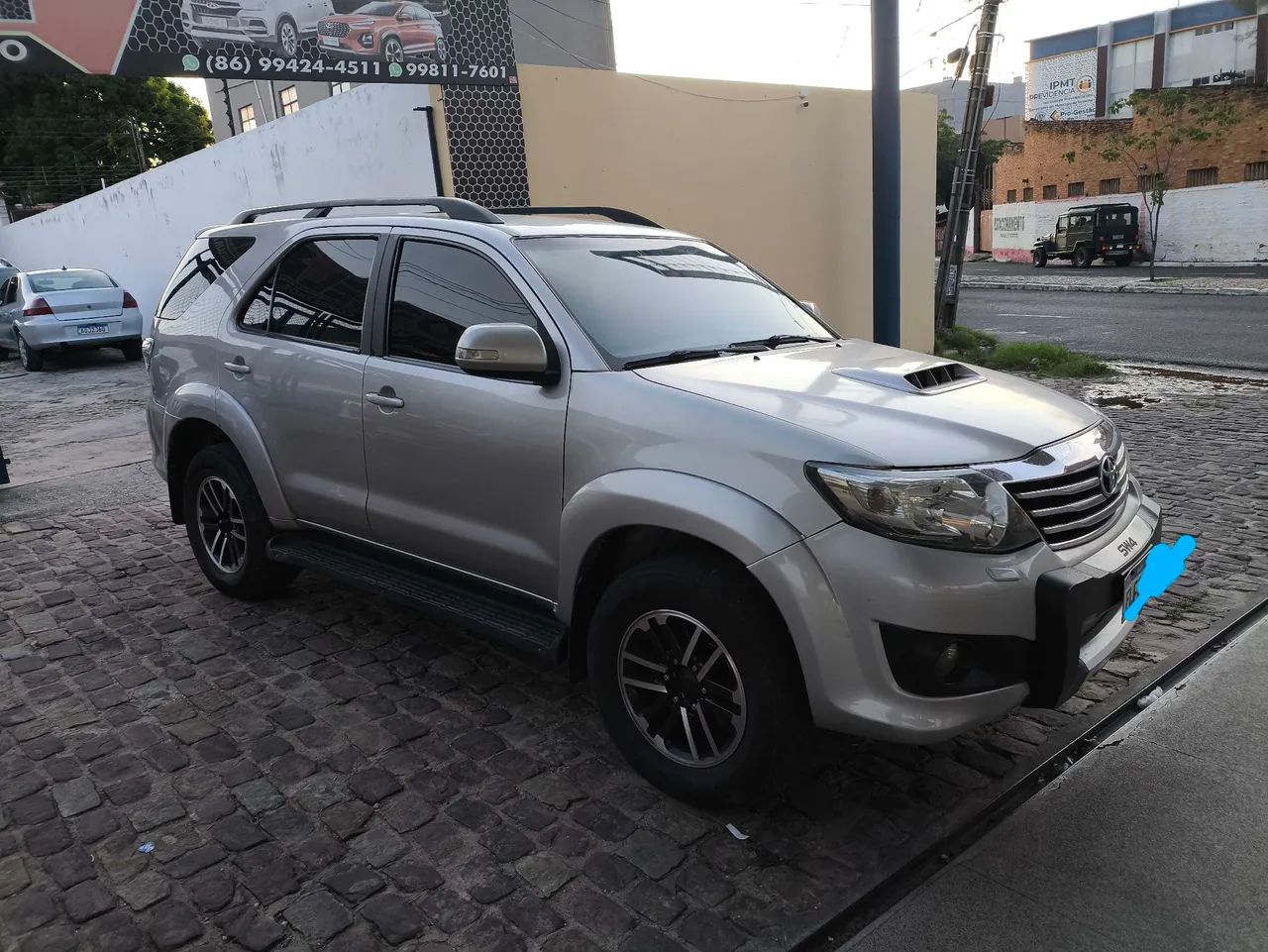 Vendo ou troco SW4 srv 4x4 7 lugares 2012 - Foto 3