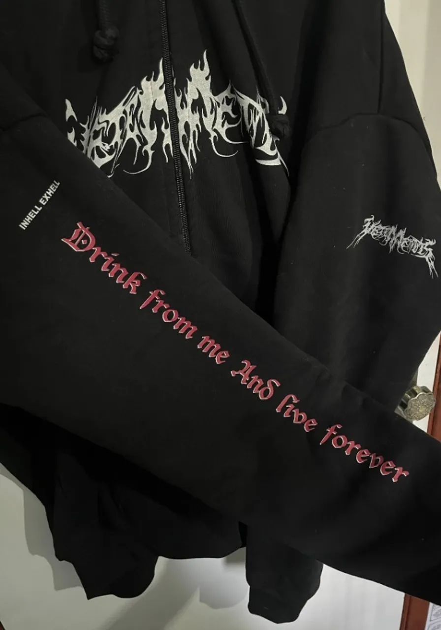 Jaqueta Vetements Total Fucking Darkness - Roupas - Centro, São
