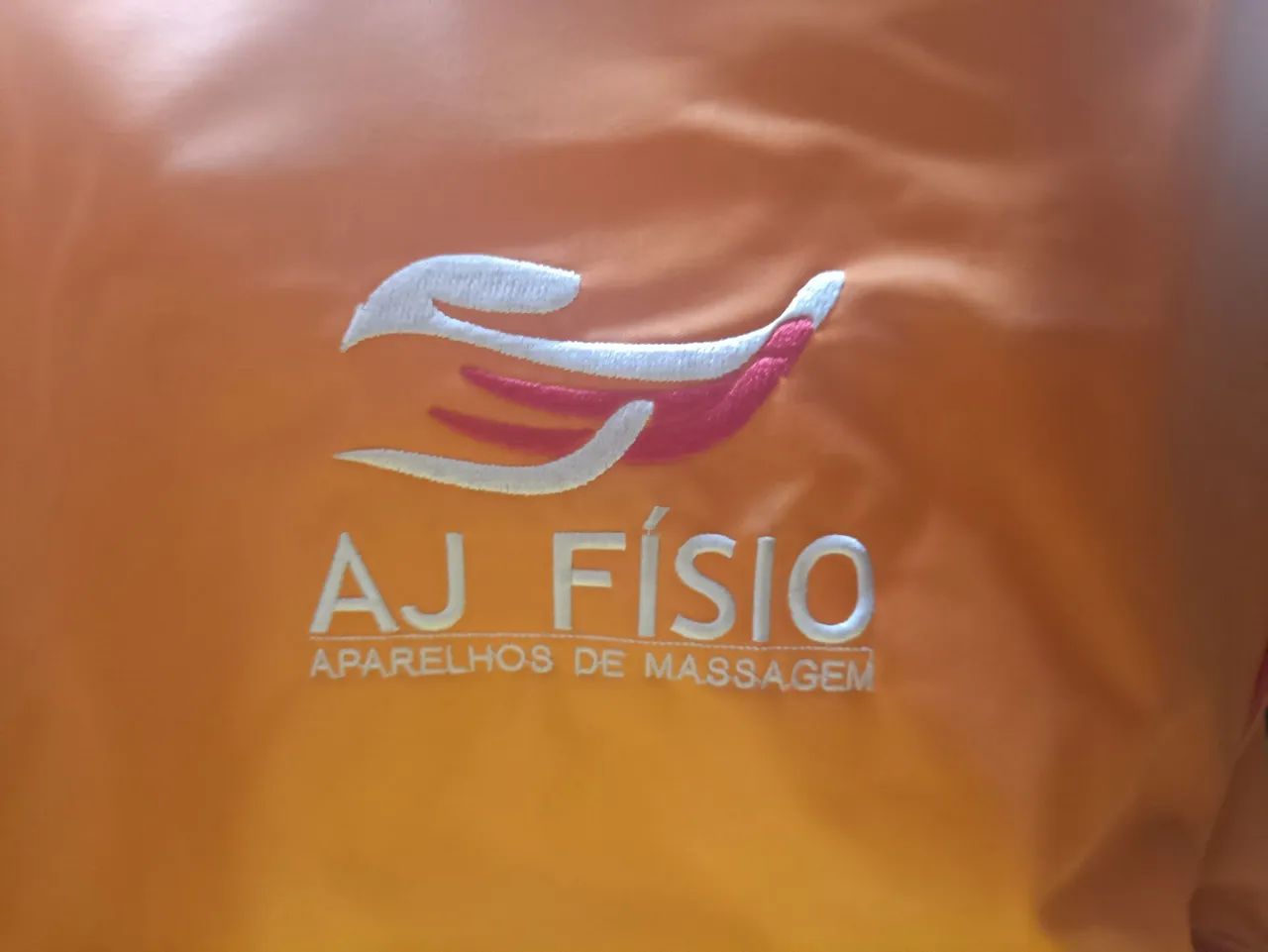 Massageador almofada de shiatsu 3d com aquecimento  - Foto 2