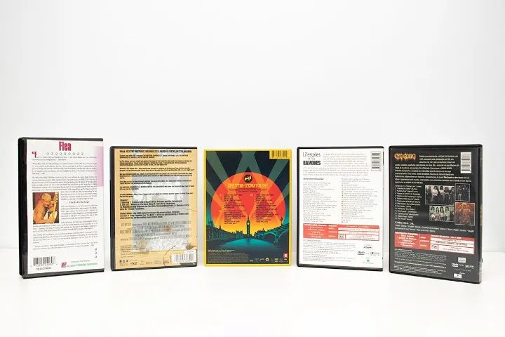 DVDs e VHS musicais de rock usados em ótimo estado - Foto 2
