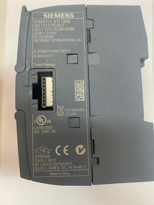 Controlador Lógico Programável Siemens SIMATIC S7-1200 - Foto 2