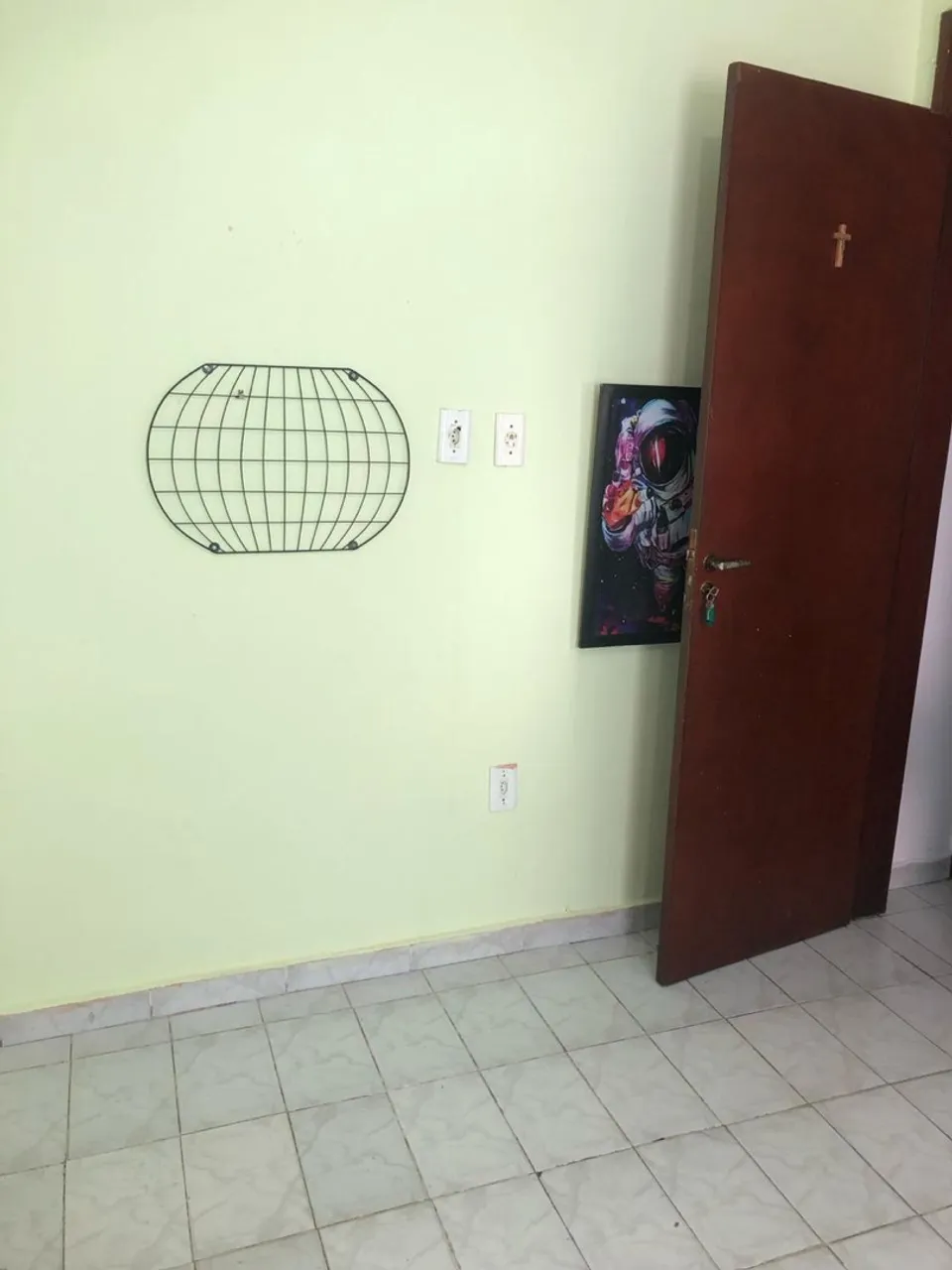 Alugo Quarto - 780,00