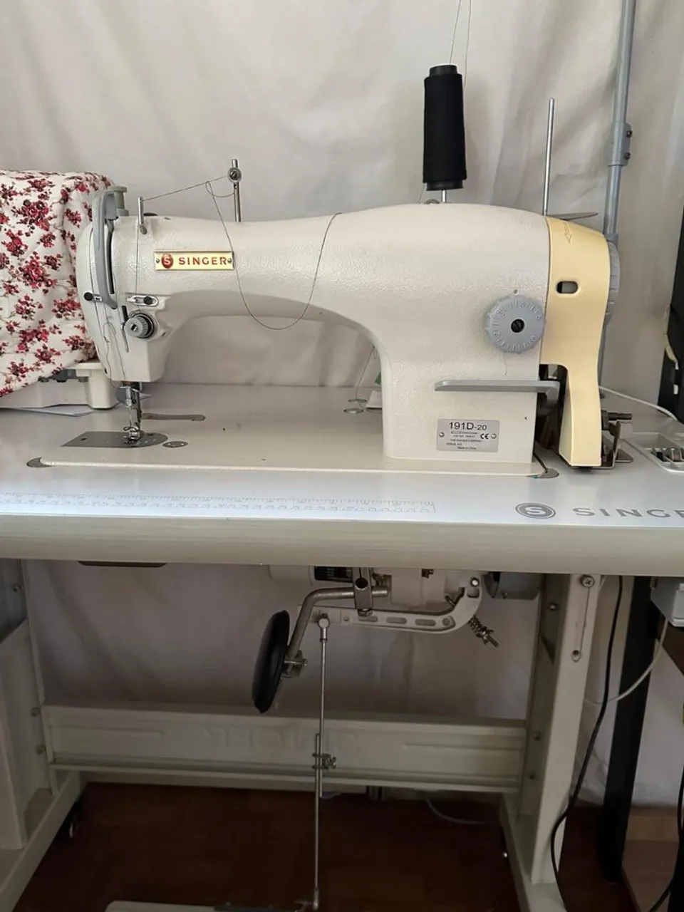 Máquina de Costura Industrial Singer Reta 191D-20