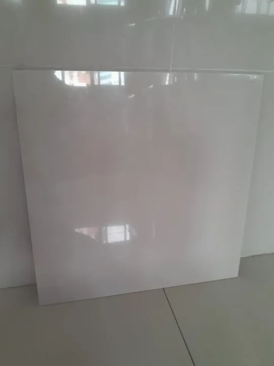 Porcelanato Polido e Retificado Biancogres 60x60 - 8 Unidades - Foto 2