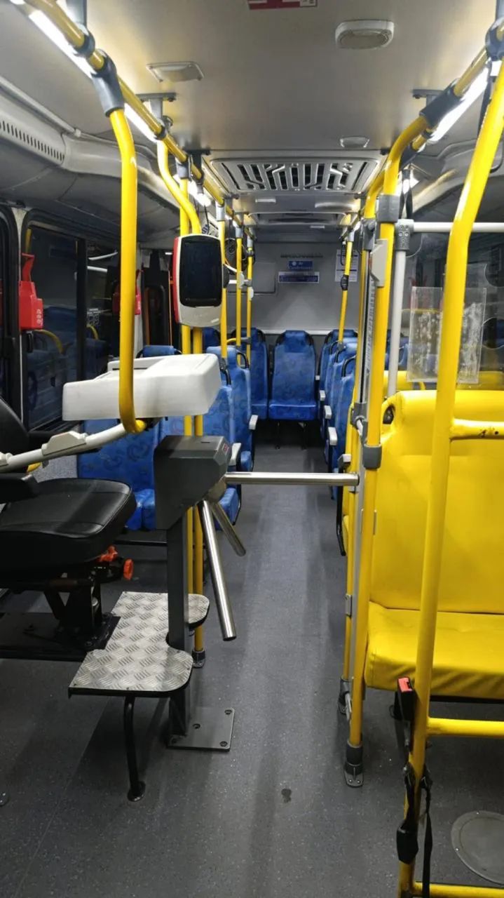 Microônibus 19/20 - Foto 5