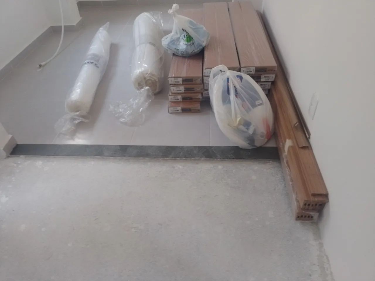 (Colocação) piso laminado e vinilico  - Foto 3