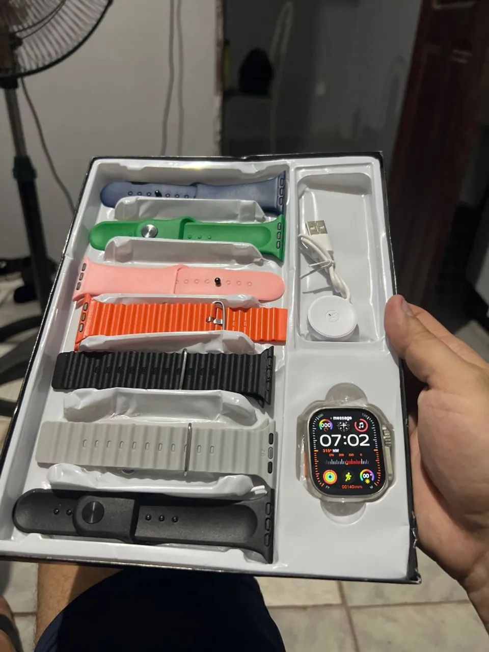 Smartwatch Series 10 with 7 Bracelets
