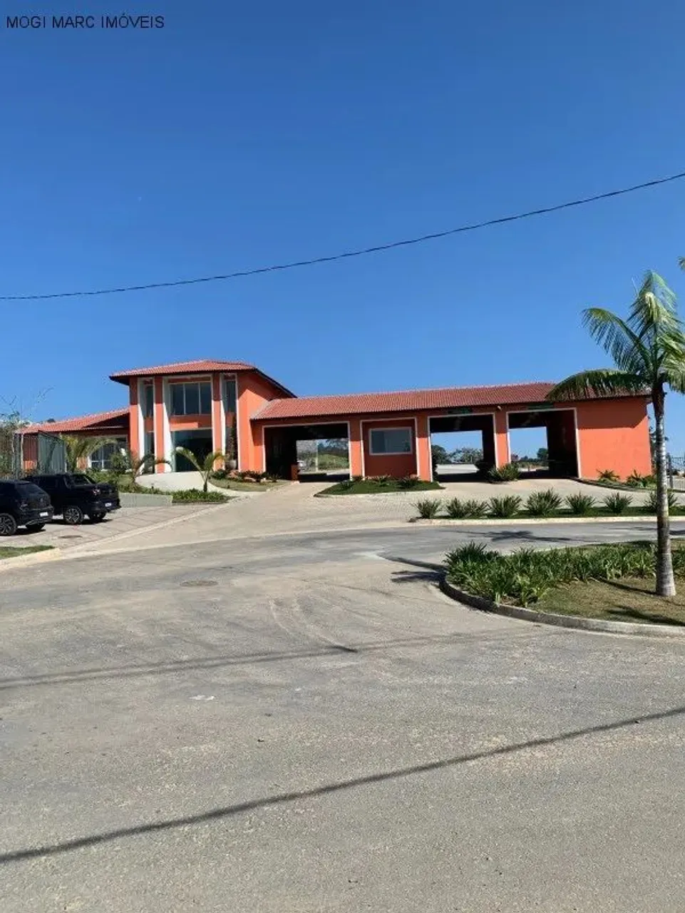 Terreno em Condomínio à Venda em Mogi das Cruzes - Bairro Cocuera 300,00 m² de Área