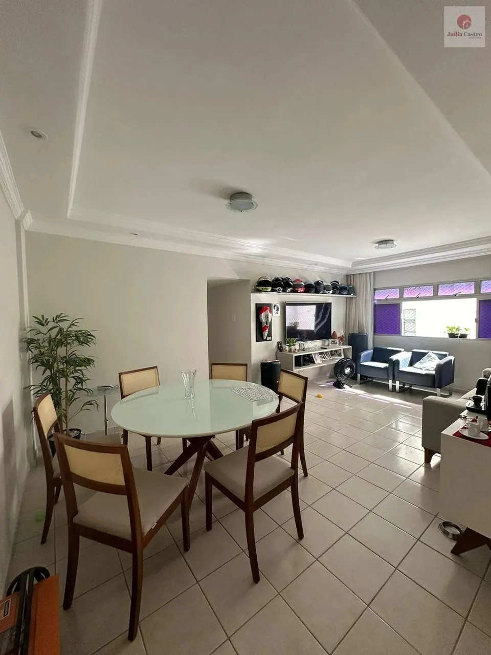 VENDO ÓTIMO APARTAMENTO COM 3 QUARTOS NO BAIRRO DAS GRAÇAS / RECIFE