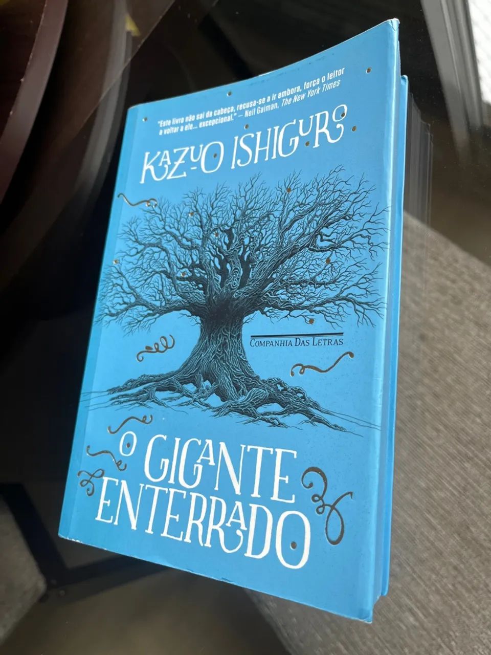 O Gigante Enterrado, de Kazuo Ishiguro - Foto 2