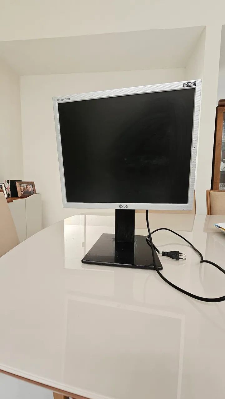 Monitor LG Flatron 17 polegadas