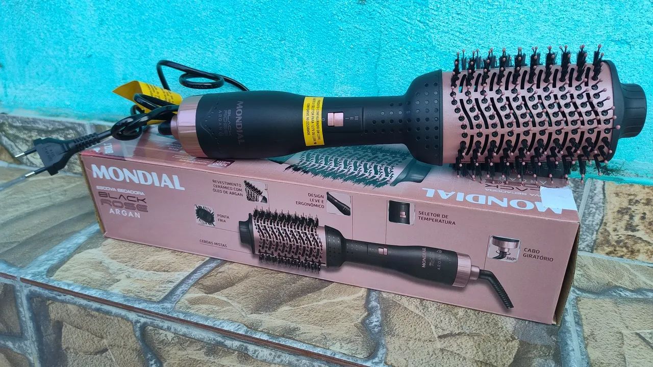 Escova Secadora Bivolt Preto E Rosê (3em1)