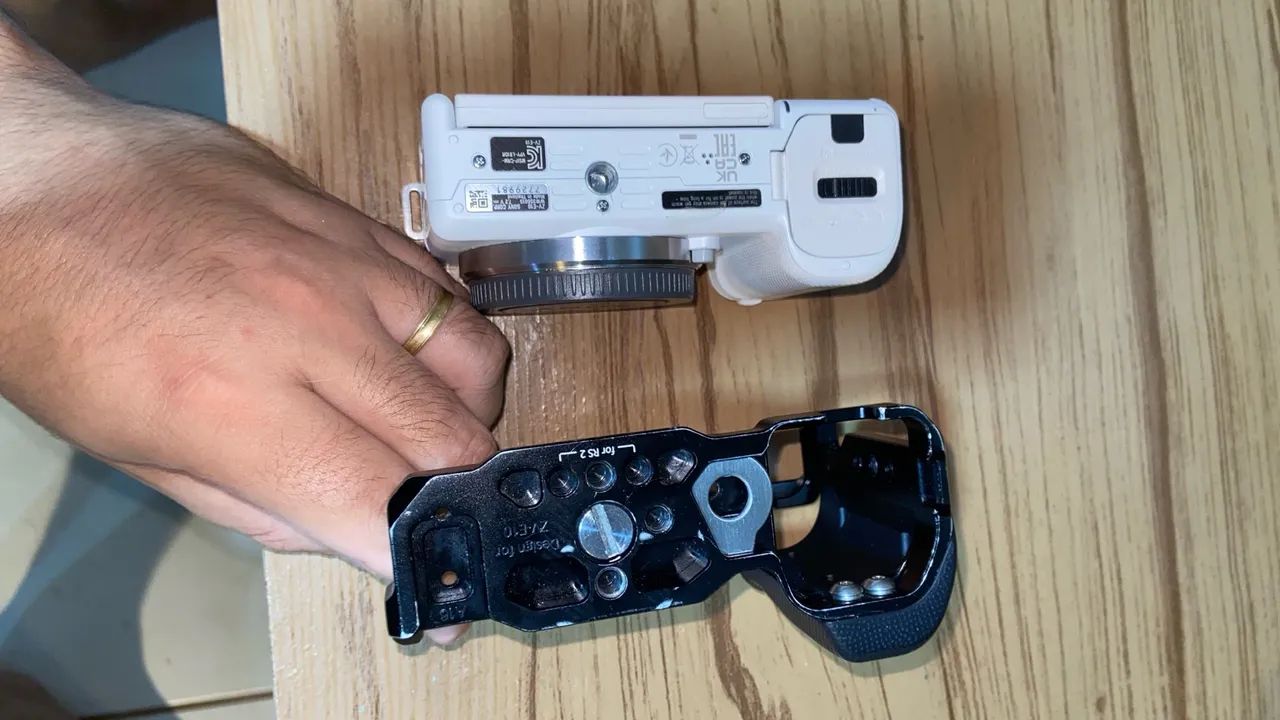 Kit filmmaker Sony Zve10 + Lente do Kit - Foto 2