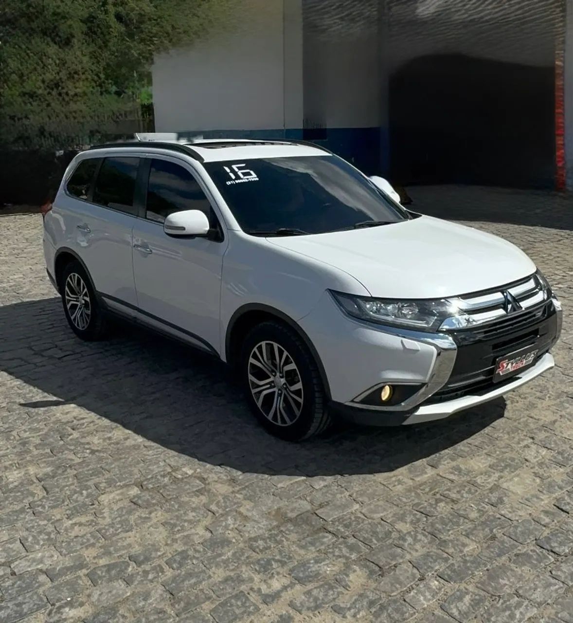 Outlander 2.2 D 2016 Diesel   - Foto 3