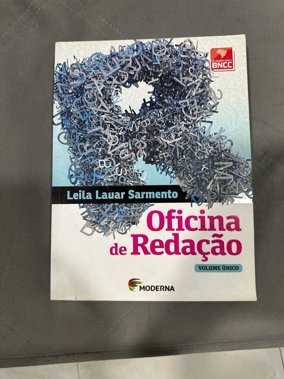 Livro oficina de redação moderna V. Único - E.M 