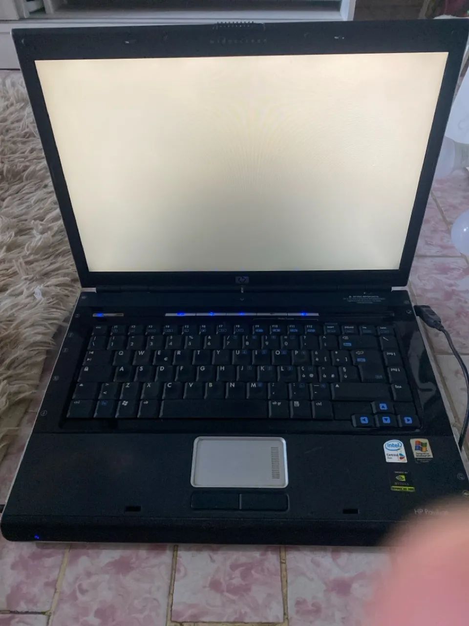 Notebook hp povillio 500