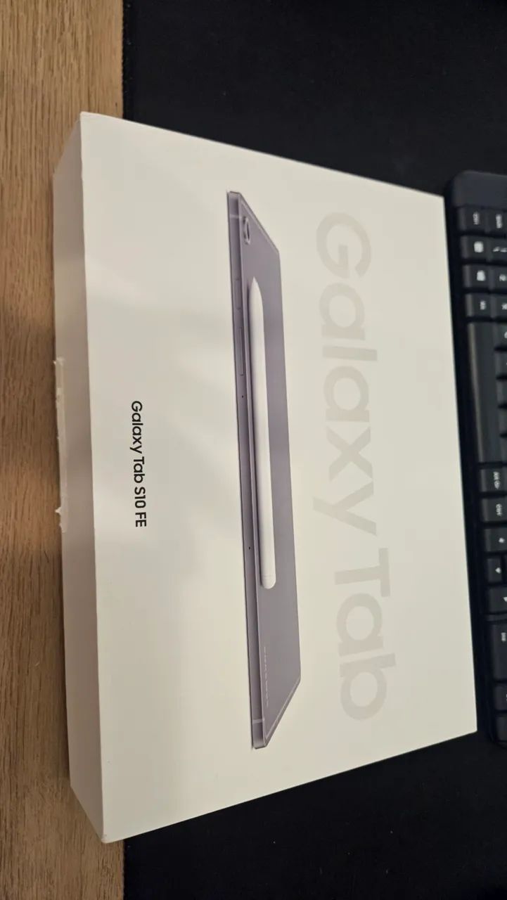 Tablet Samsung Galaxy Tab S10 Fe, 128 GB, 8GB RAm, Tela 10.9", IP68