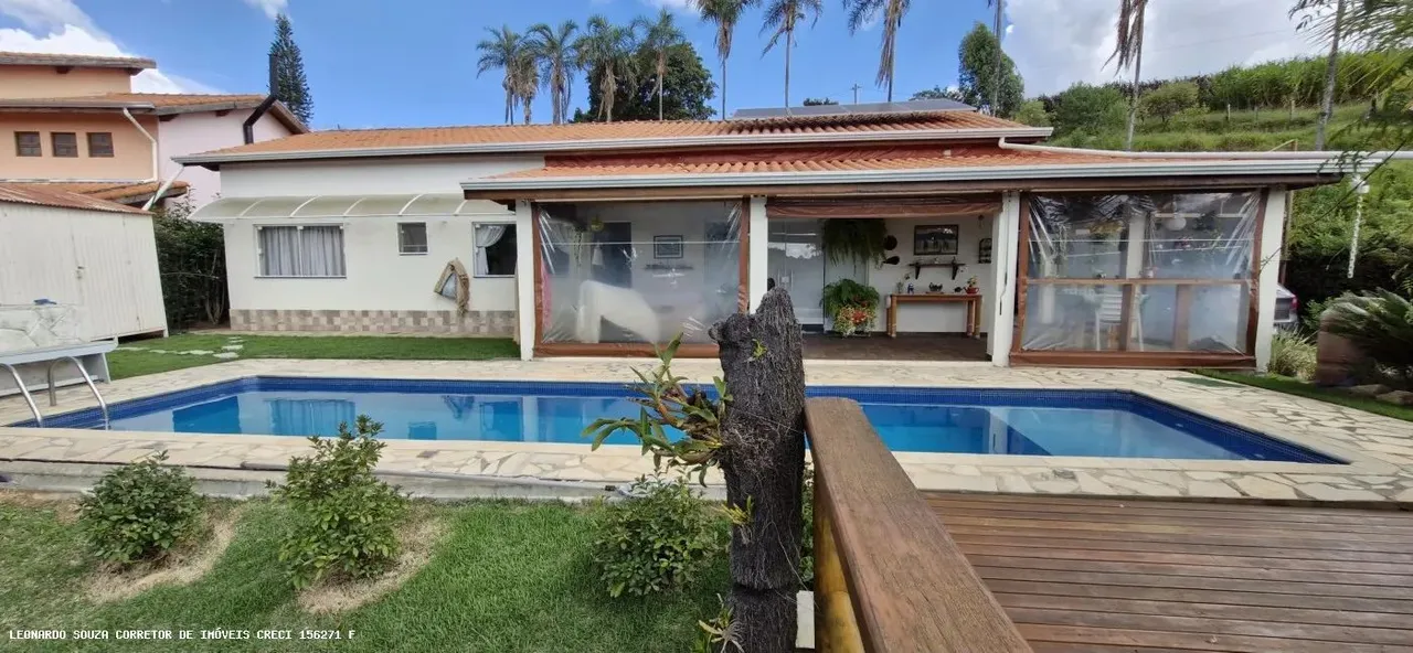 Chácara para Venda em Pinhalzinho, Zona Rural, 3 dormitórios, 2 suítes, 3 banheiros, 3 vag