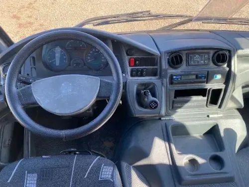 MICRO ÔNIBUS VOLARE W8 - 2011 - Foto 8