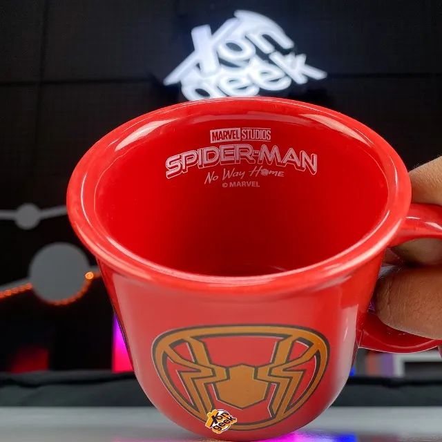 Caneca Camp Spider Man No Way Home Vermelha - Clube Comix - Foto 2