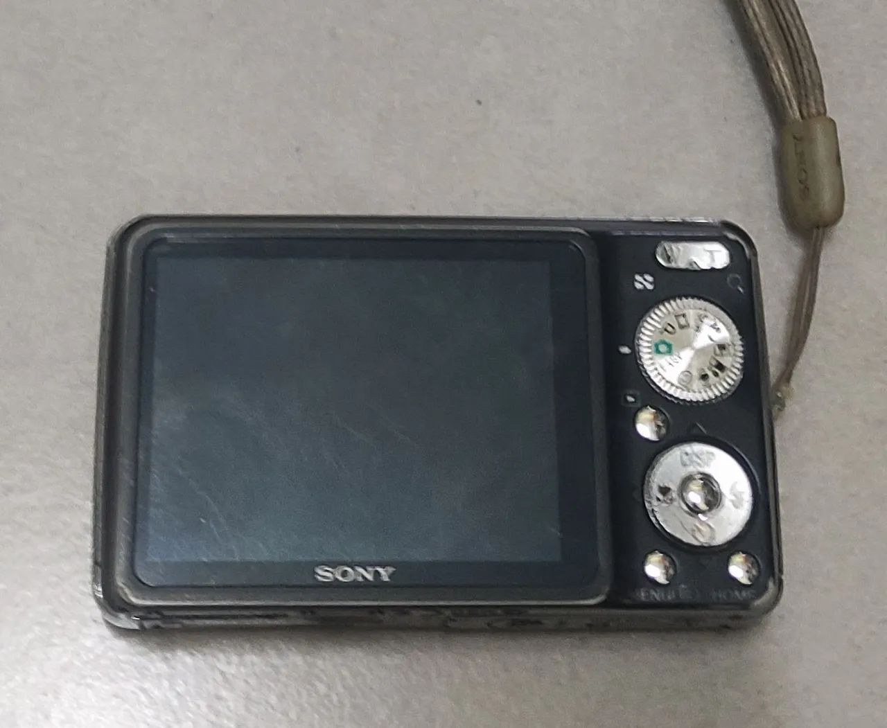 Câmera Digital Sony Cyber-shot 12.1 MP - Foto 2